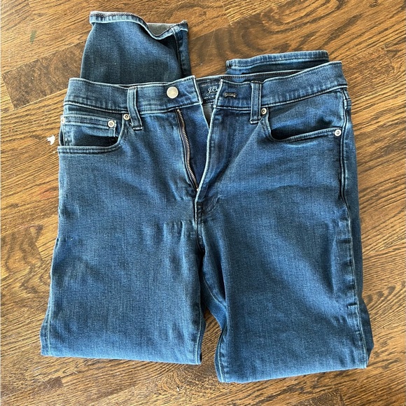 J. Crew 1040 Athletic tapered-fit stretch jean in deep lake wash Men’s 30x30 - Picture 6 of 8